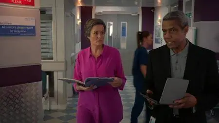 Holby City S20E15