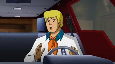 Scooby-Doo! and the Curse of the 13th Ghost (2019)