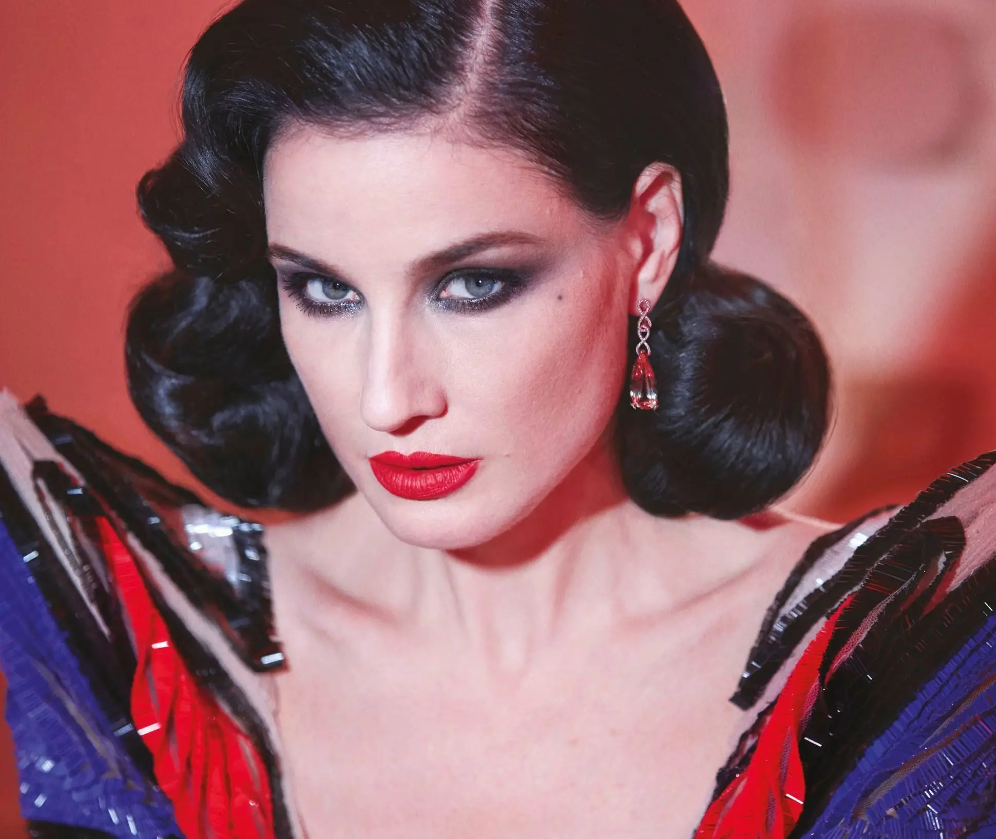 Dita Von Teese by Greg Swales for Narcise Magazine #9 / AvaxHome