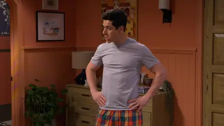 Wizards Beyond Waverly Place S01E01