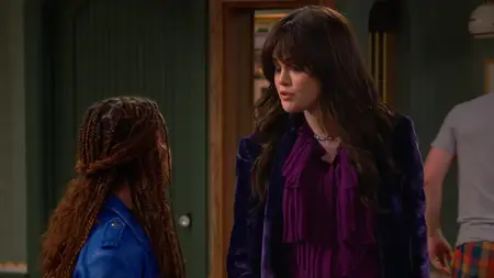 Wizards Beyond Waverly Place S01E01