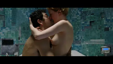 Cosa voglio di più / Come Undone (2010)