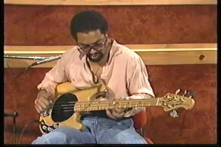 Louis Johnson - Instructional Bass DVD Starring Louis Johnson