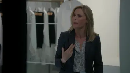 Modern Family S09E22