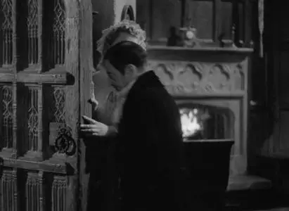 Crimes at the Dark House (1940)