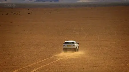 Top Gear - S17E03 (2011)