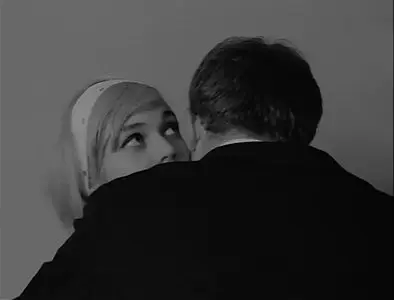 Lásky jedné plavovlásky / The Loves of a Blonde (1965) [The Criterion Collection]