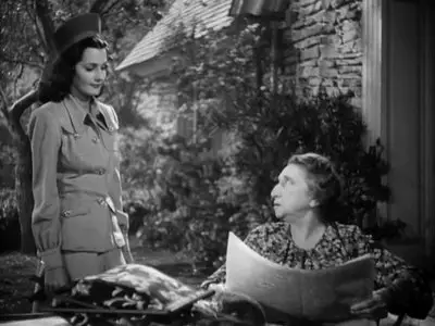 The Smiling Ghost (1941)