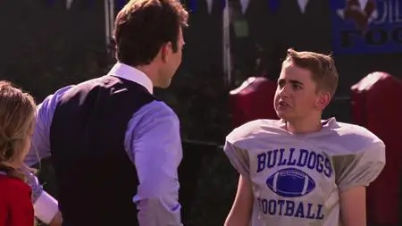 Bella and the Bulldogs S01E18