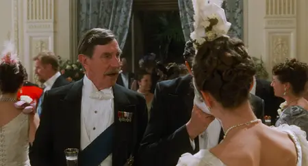 An Ideal Husband (1999)