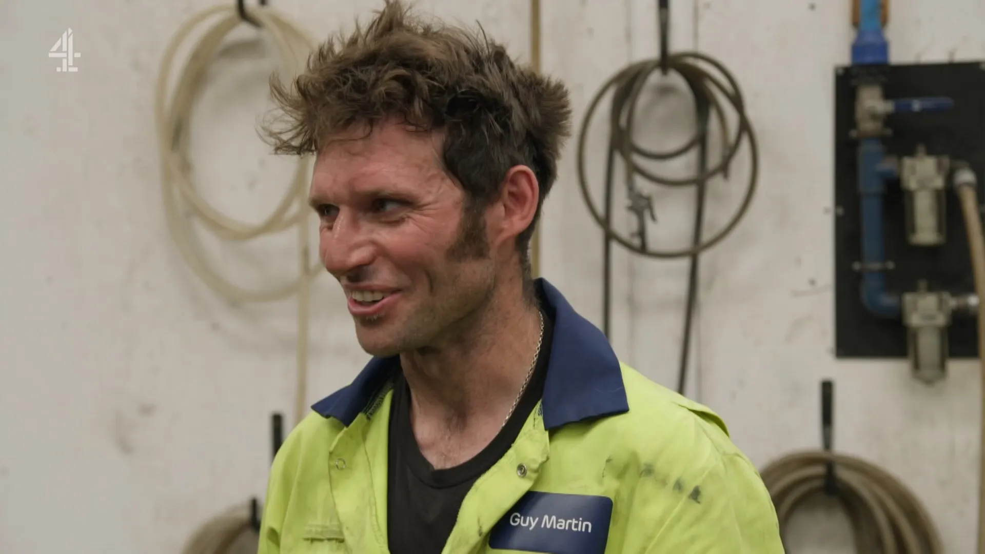 CH4. - Guy Martin: The British Train that Changed the World (2025)