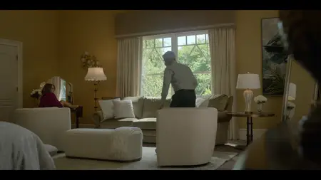 The Hunting Wives S01E05