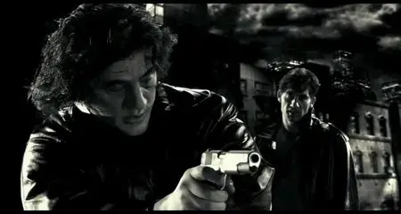 Sin City (2005)