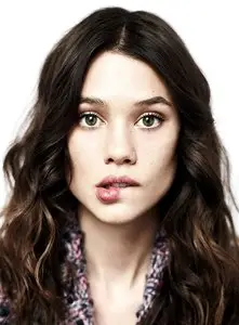 Astrid Berges-Frisbey by Dan Martensen for ELLE Magazine August 2014