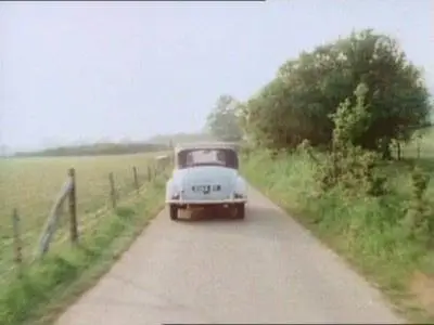 Mike Leigh-Nuts in May (1976)