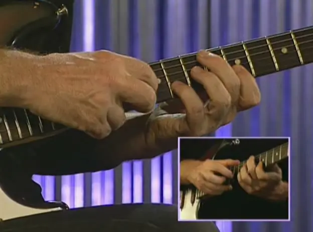 Hal Leonard - Signature Licks - Famous Rock Guitar Riffs and Solos