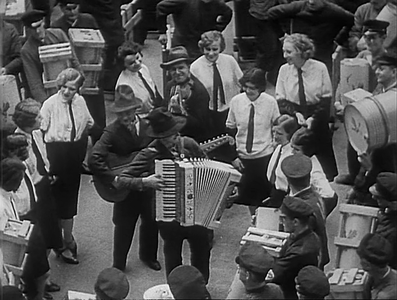 Die Drei von der Tankstelle / Three Good Friends (1930)