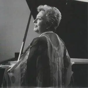 Alicia De Larrocha - The Art of Alicia De Larrocha (2003) {7CD Box Set Decca 473 813-2}