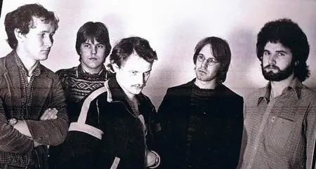 Kerrs Pink - Mellom Oss (1981)