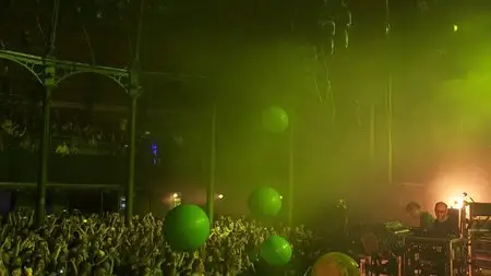 The Chemical Brothers - Apple Music Festival (2015) [WEB-DL 1080p]