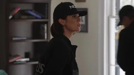 NCIS: New Orleans S02E17