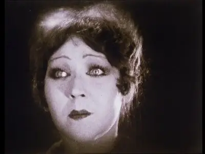 Backbiters / Catherine (Une vie sans joie) (1924)