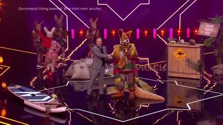 The Masked Singer S08E01