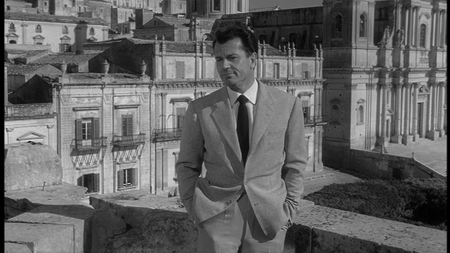 L'Avventura (1960) - (The Criterion Collection - #98) [DVD9 + DVD5] [2001]