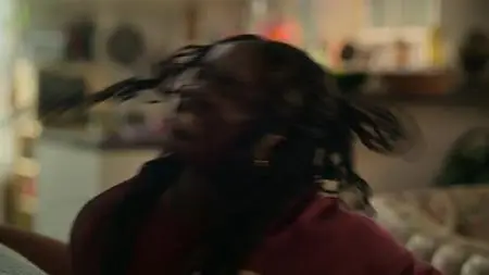 Dead Hot S01E01