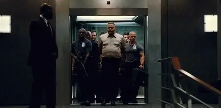 Jurassic World (2015)