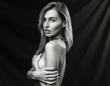 Chelsea Maguire by Stephane Boubert