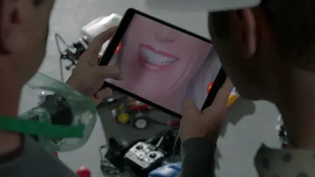 Modern Family S09E20