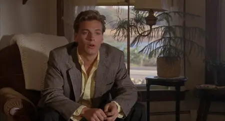 Mystic Pizza (1988)