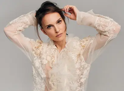Natalie Portman by Cass Bird for ELLE France September 4, 2025