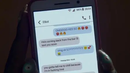 Dead Hot S01E01