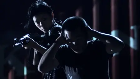 Bay Rong / Clash (2009)