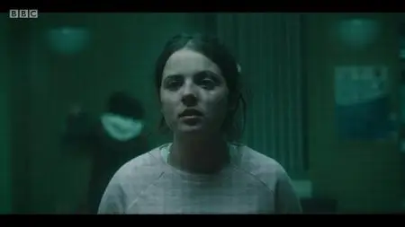In My Skin S01E01