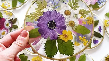 Epoxy Resin Art And Dried Flowers