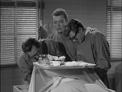 Alfred Hitchcock: Diagnosis: Danger (1963)