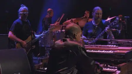 Tedeschi Trucks Band - Live From The Fox Oakland (2017)