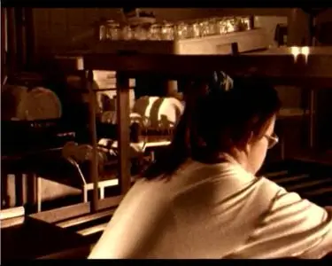 DOM S01E01