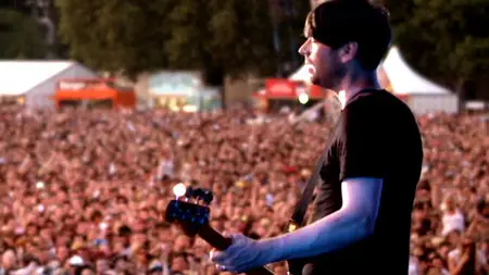 Blur - No Distance Left To Run (2010) [Documentary Film & Live at Hyde Park] Re-uploaded