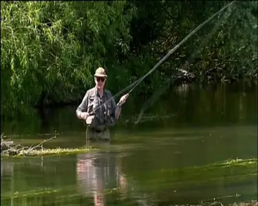 Essential Skills with Olver Edwards - Fishing Dry Fly & Mayfly Time on a Chalk Stream
