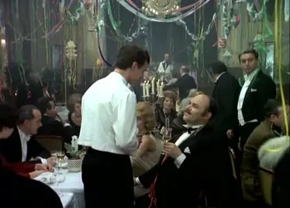 Zaklete rewiry / Hotel Pacific (1975)