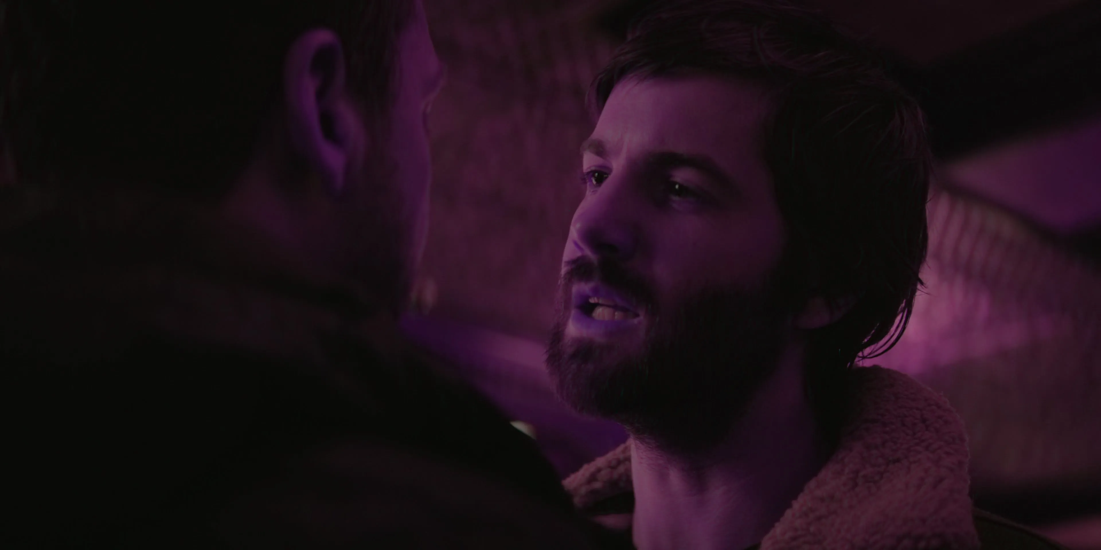 Home Before Dark S01E03