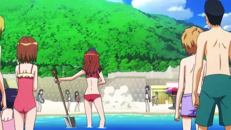 Majimoji Rurumo (2014 S01E07 The Legendary Swimsuit YURI