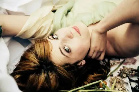 Florence Welch - Alex Lake Photoshoot 2009