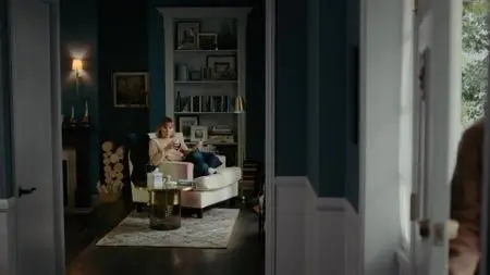 The Woman in the House Across the Street from the Girl in the Window S01E02