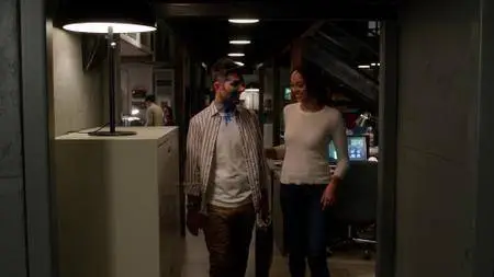 Ghosted S01E09