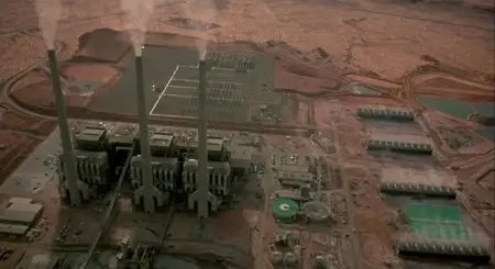 Koyaanisqatsi (1982)